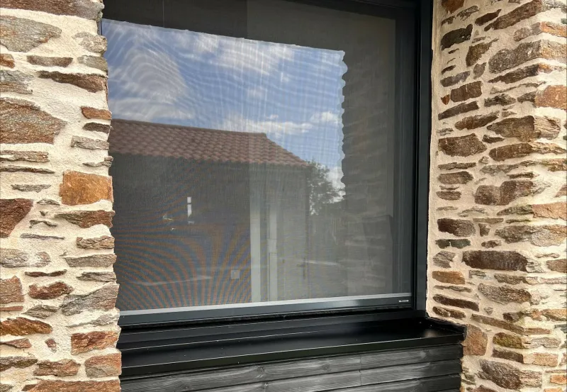 Techni-Baie, votre installateur de moustiquaires près de Cany-Barville 76 en Seine-Maritime